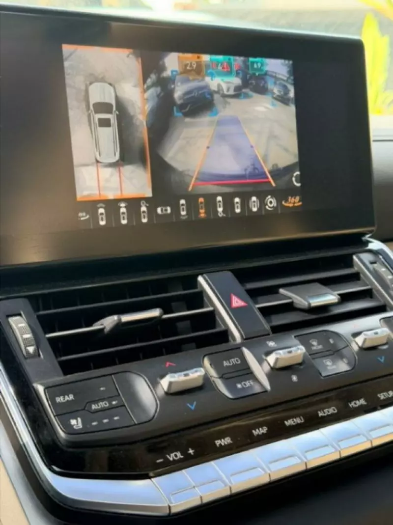 Toyota Land Cruiser GXR