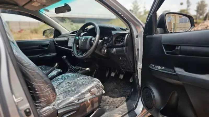 Toyota Hilux Revo    - 2018