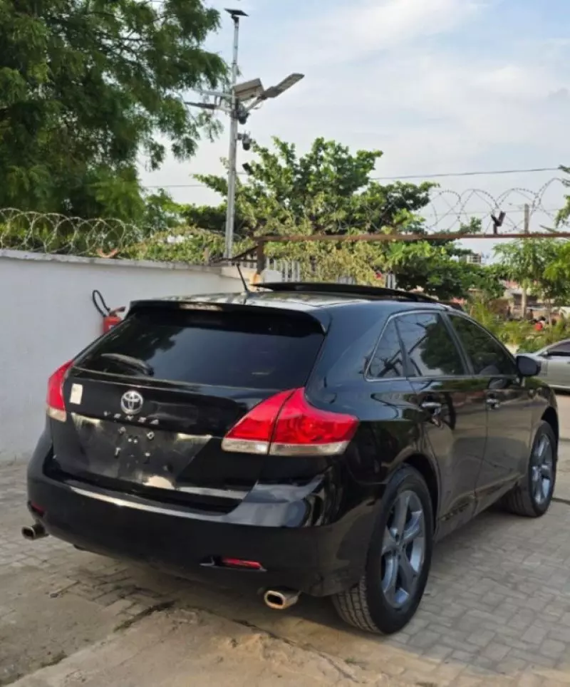 Toyota Venza   - 2010