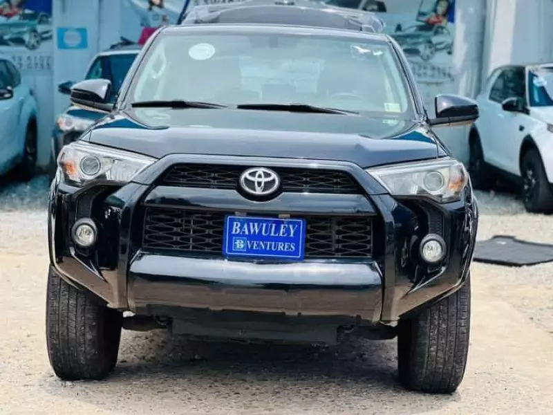Toyota 4-Runner   - 2015