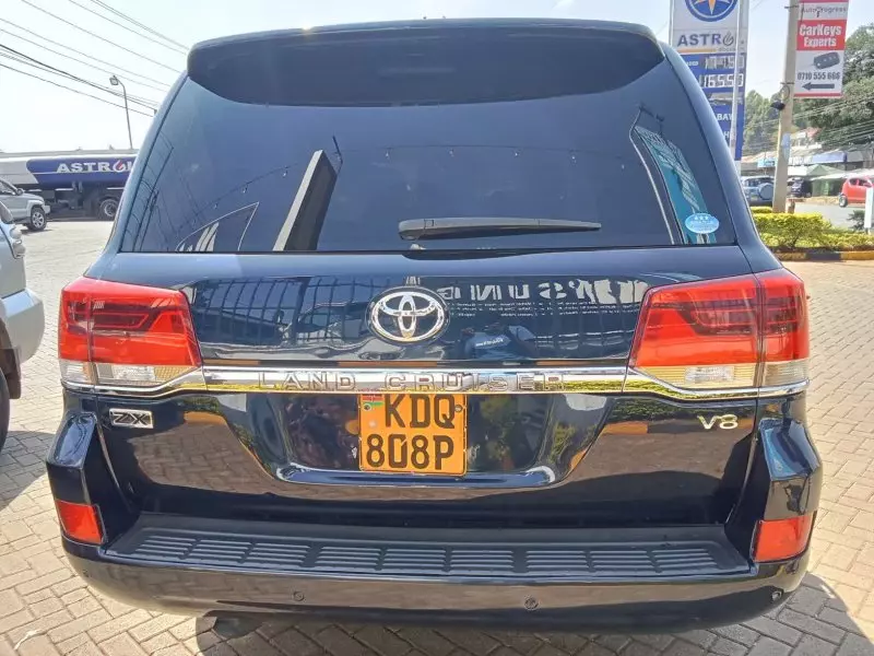 Toyota Landcruiser ZX