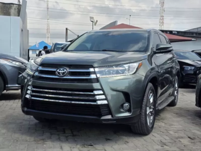 Toyota Highlander - 2017