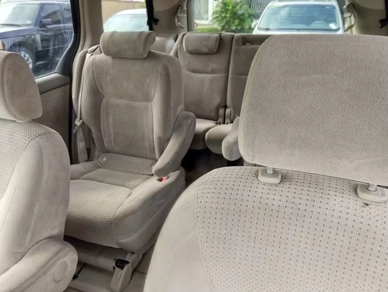Toyota Sienna   - 2006