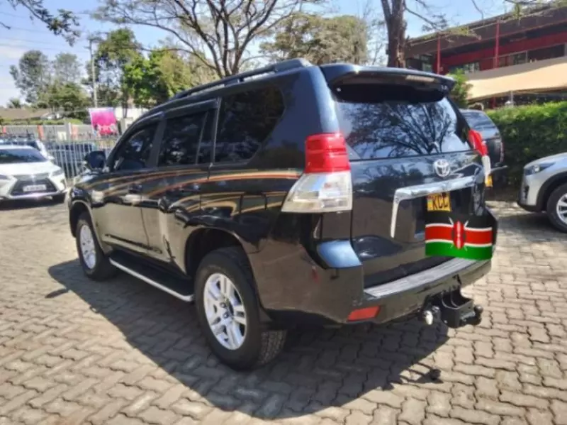 Toyota Prado   - 2011