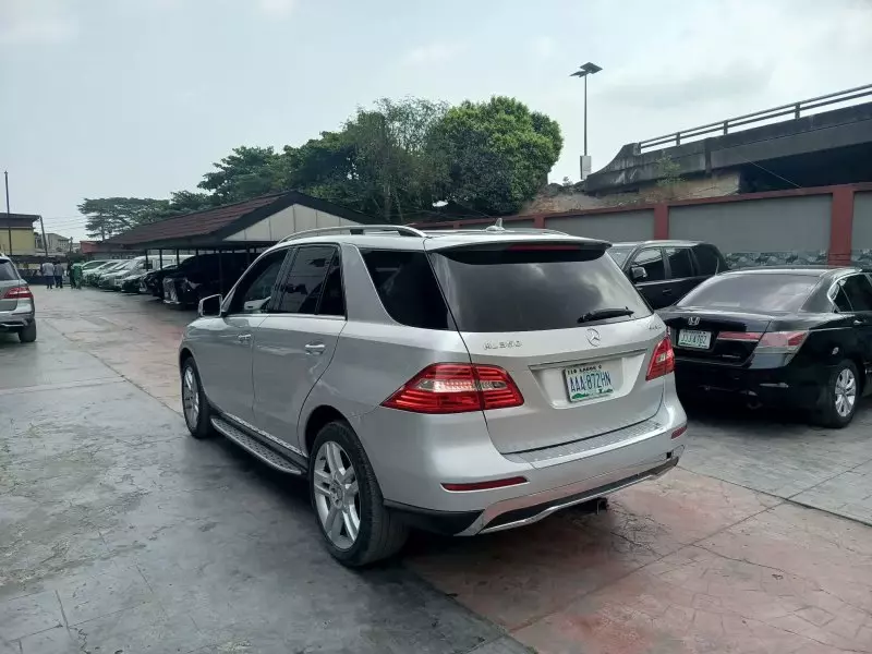 Mercedes-Benz ML 350