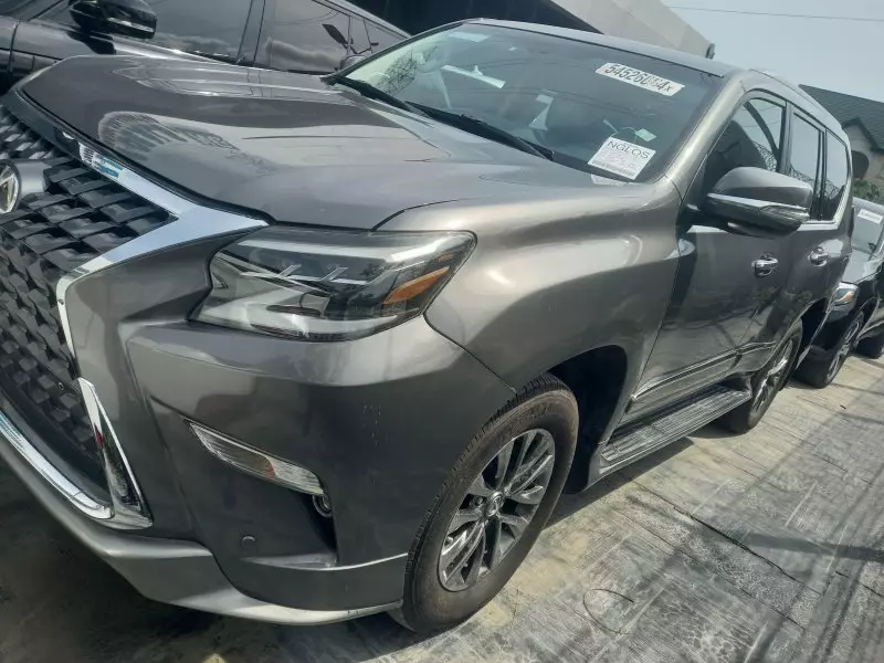 Lexus GX 460   - 2011
