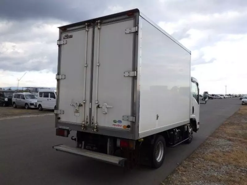 Isuzu Elf   - 2019