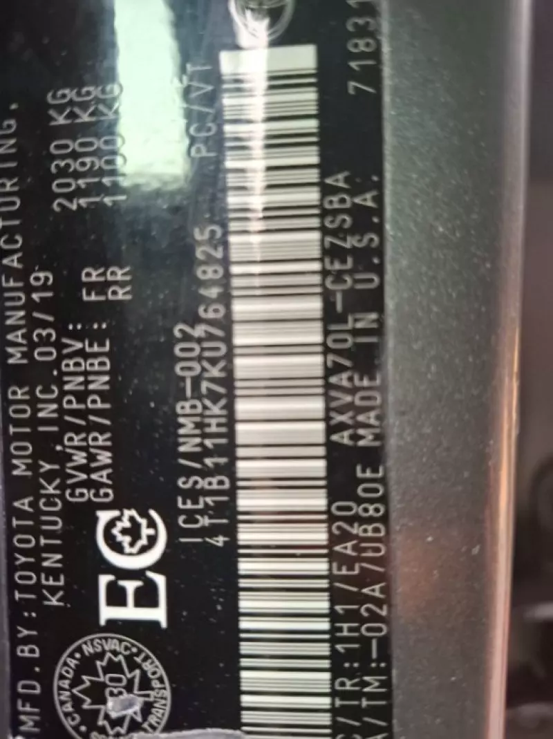 Toyota camry   - 2019