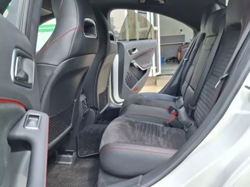 Mercedes-Benz CLA 180   - 2018