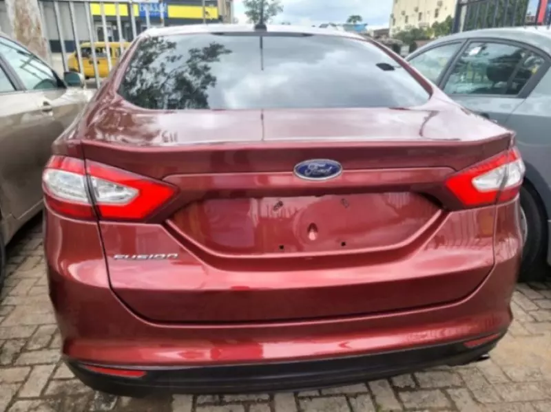 Ford Fusion   - 2015