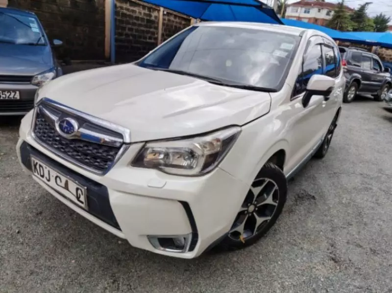 Subaru Forester   - 2015
