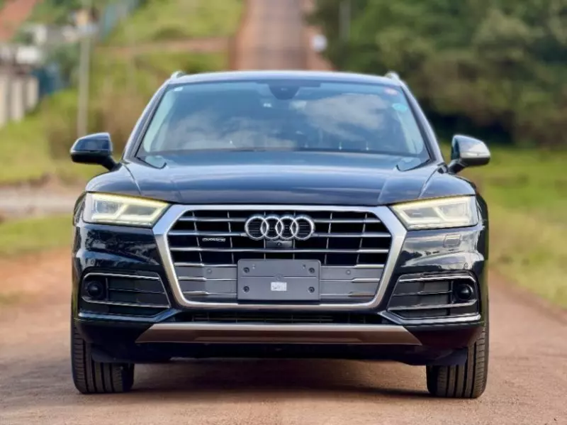 Audi Q5   - 2018