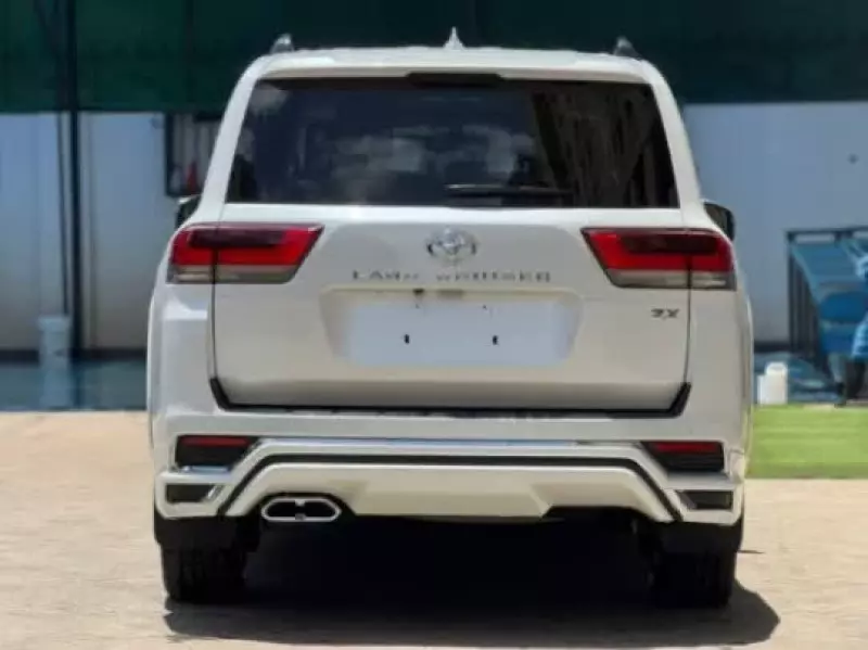 Toyota Landcruiser ZX   - 2023