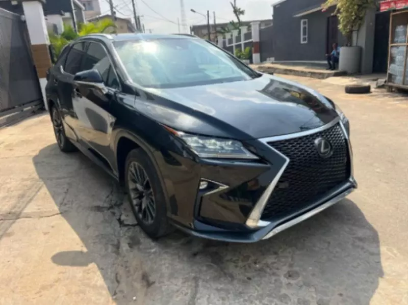 Lexus RX   - 2017