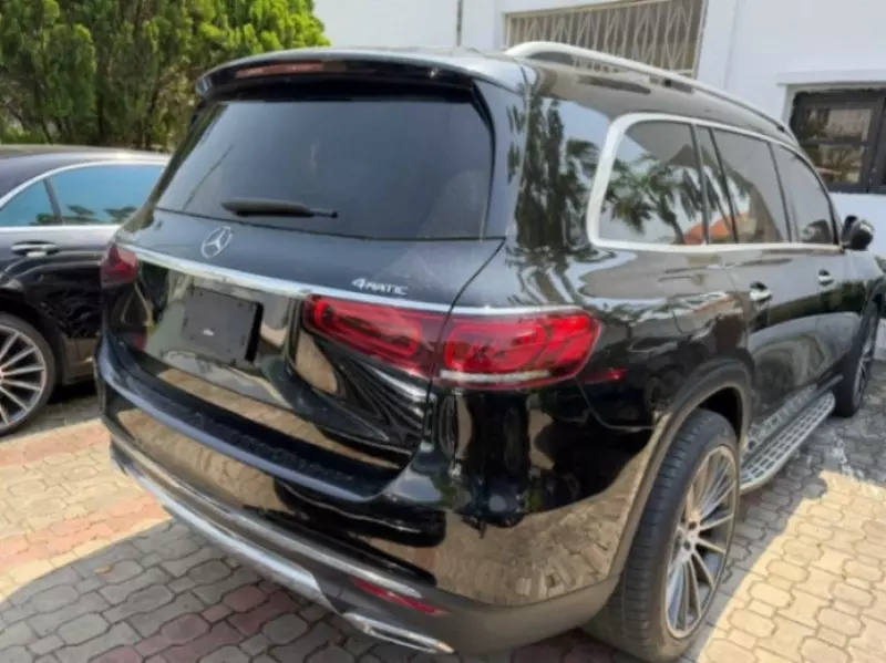 Mercedes-Benz GLS 450