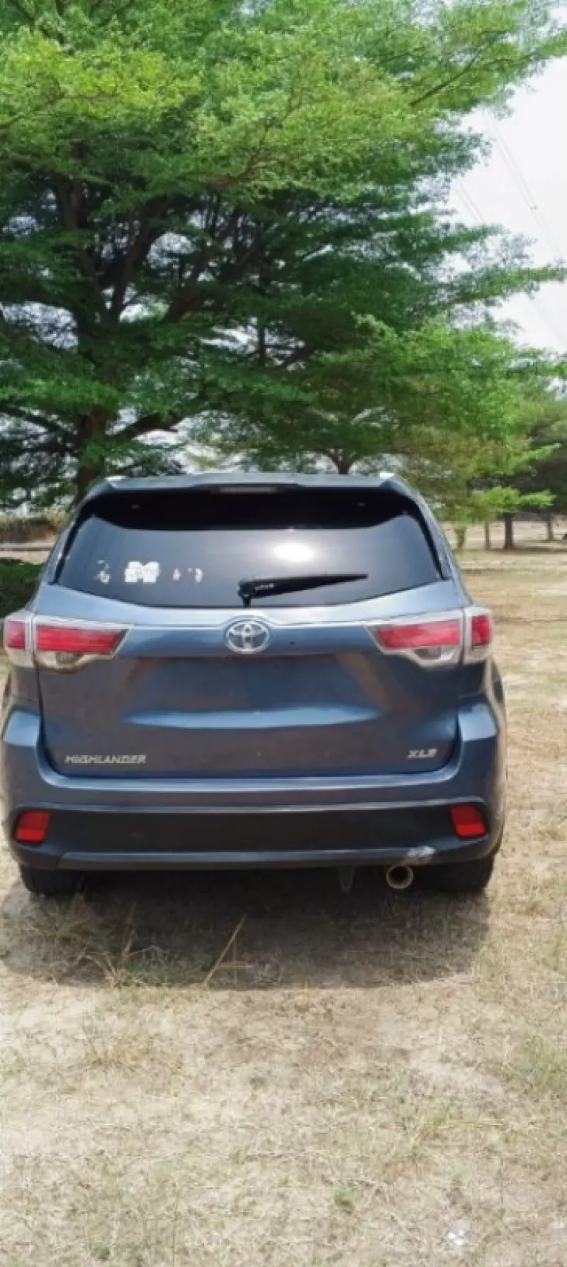 Toyota Highlander   - 2014