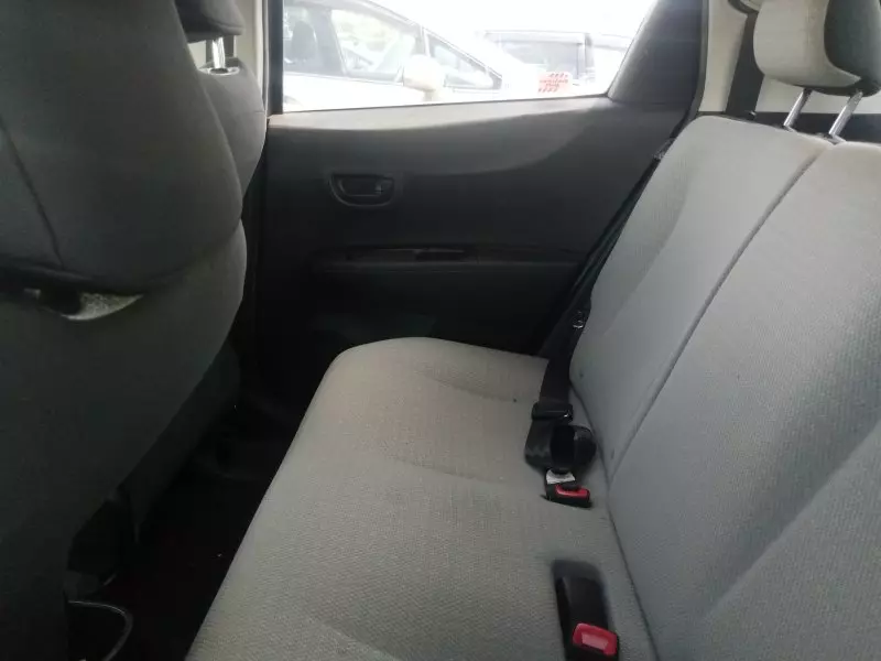 Toyota Vitz   - 2014