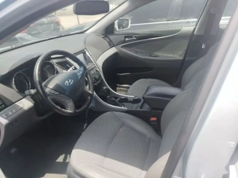 Hyundai Sonata   - 2014