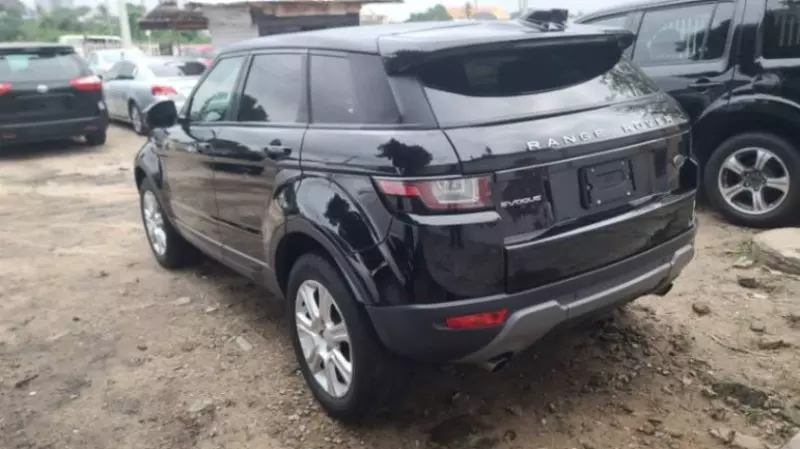 Land Rover Range Rover   - 2017