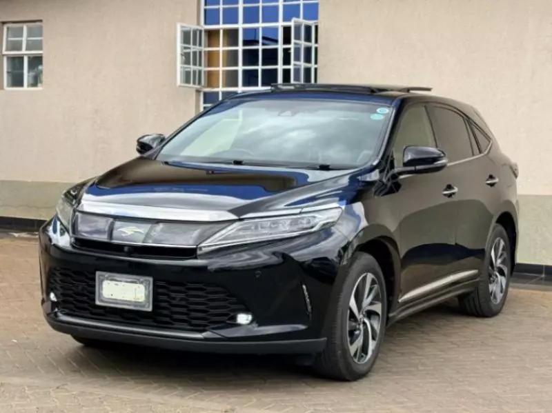 Toyota Harrier   - 2019