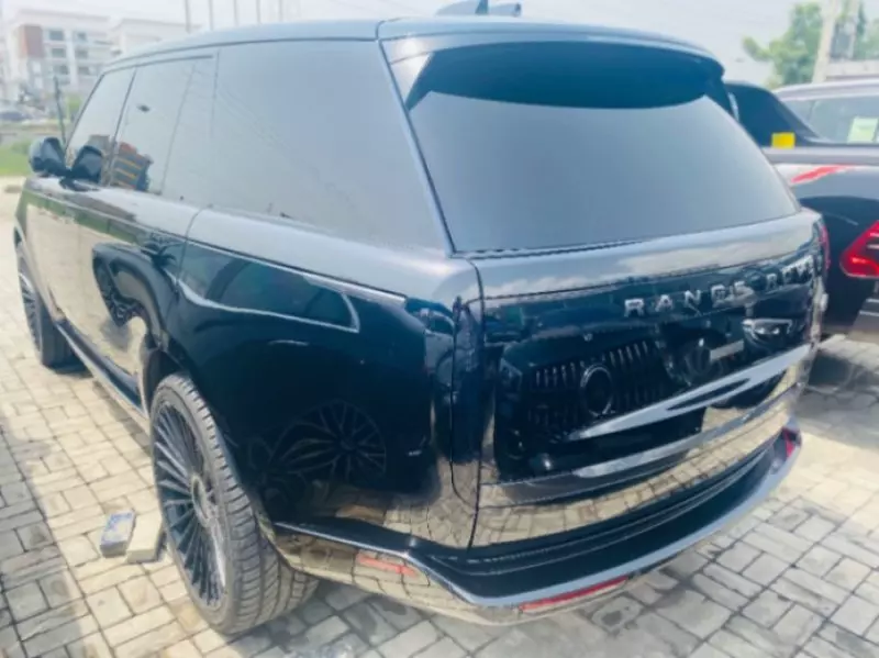 Land Rover Range Rover   - 2023