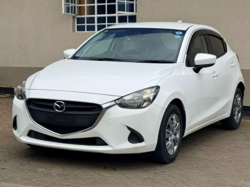 Mazda Demio    - 2019
