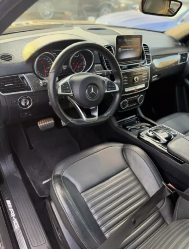 Mercedes-Benz GLE-Class