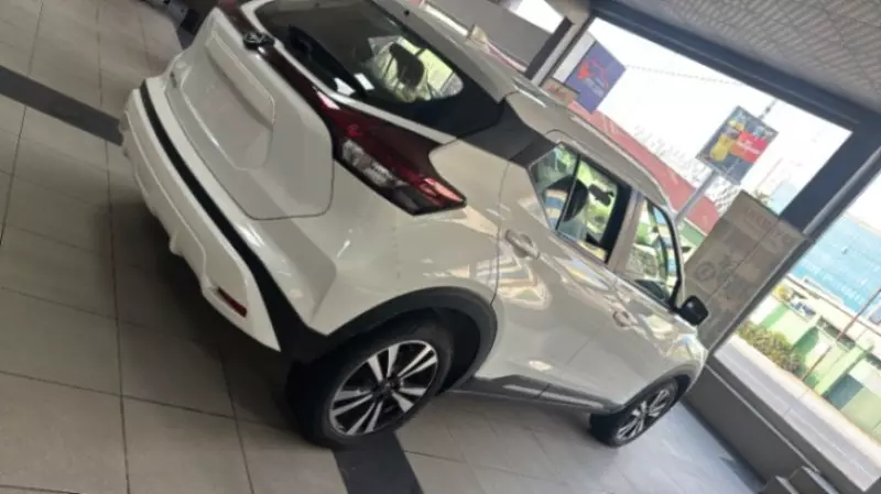 Nissan New Kicks