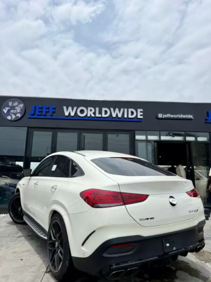 Mercedes-Benz GLE 63 AMG   - 2021