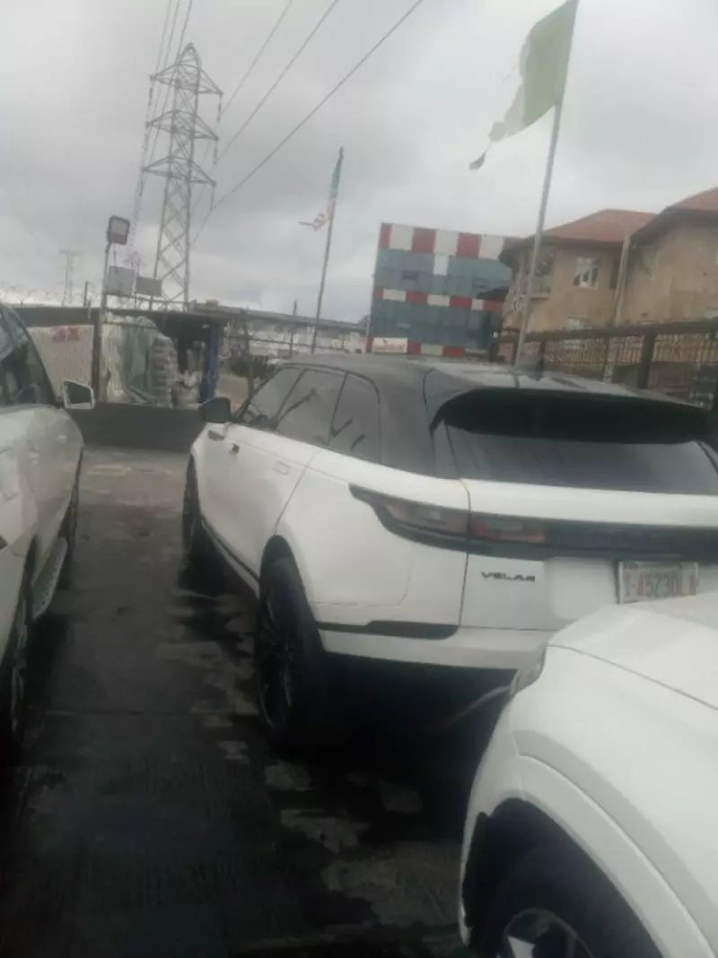 Land Rover Range Rover Velar   - 2018