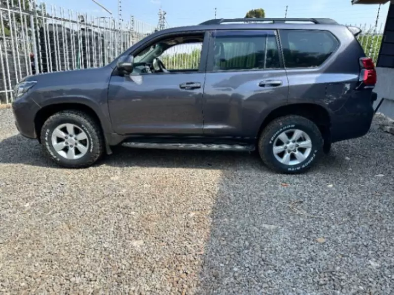 Toyota Land Cruiser Prado TX L   - 2015