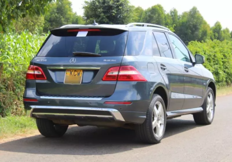 Mercedes-Benz ML 350   - 2010