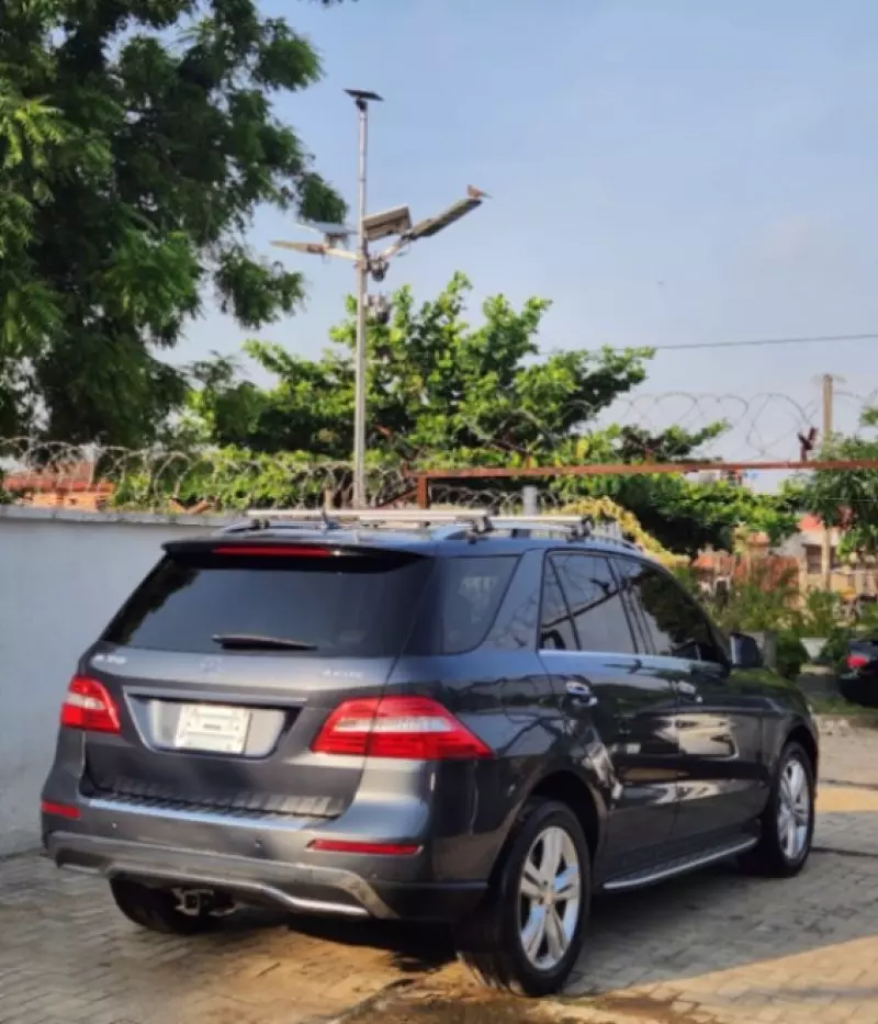 Mercedes-Benz ML 350   - 2013