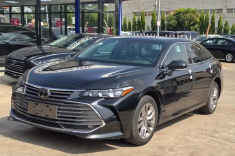 Toyota Avalon