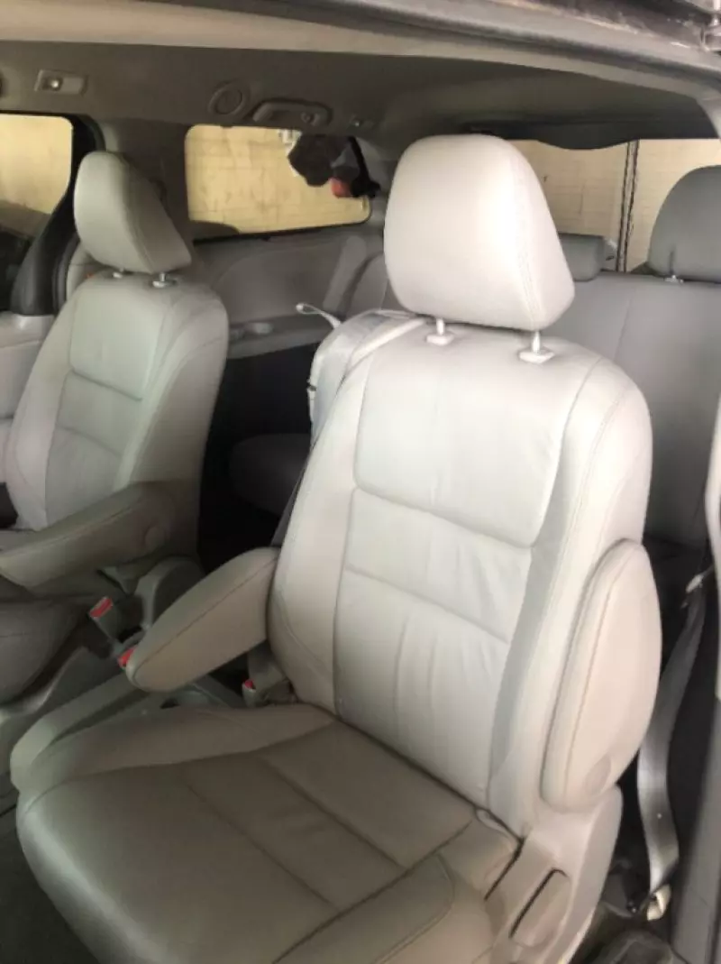 Toyota Sienna   - 2015