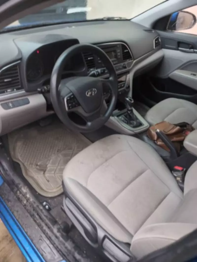 Hyundai Elantra   - 2017
