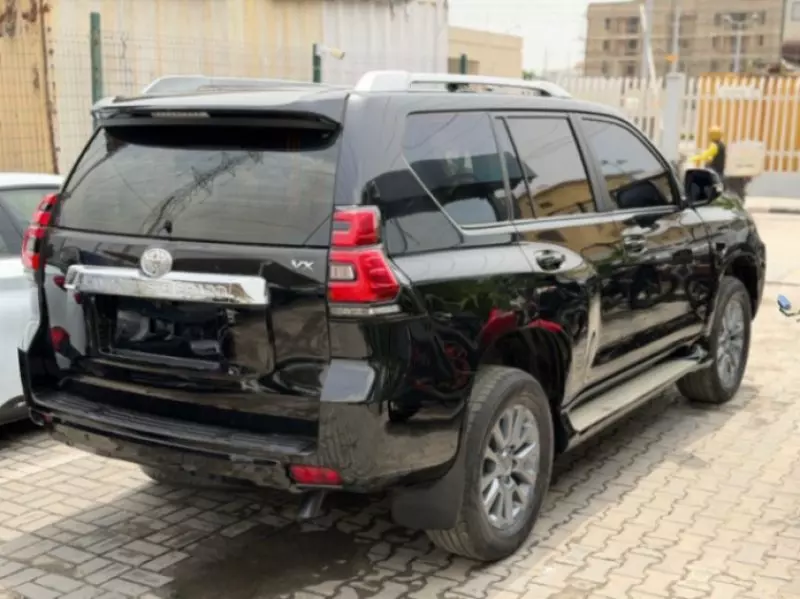 Toyota Prado   - 2017