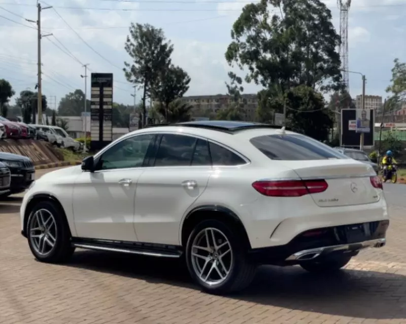 Mercedes-Benz GLE 350   - 2018