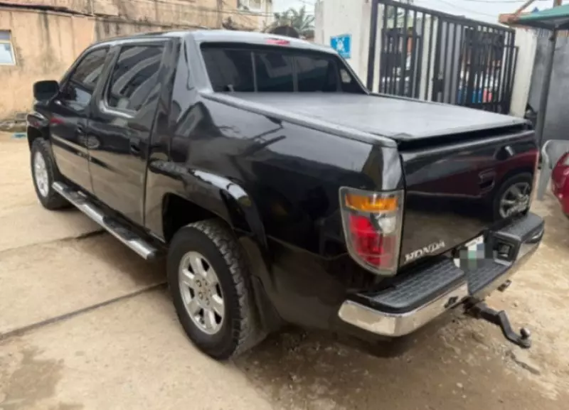 Honda Ridgeline   - 2008