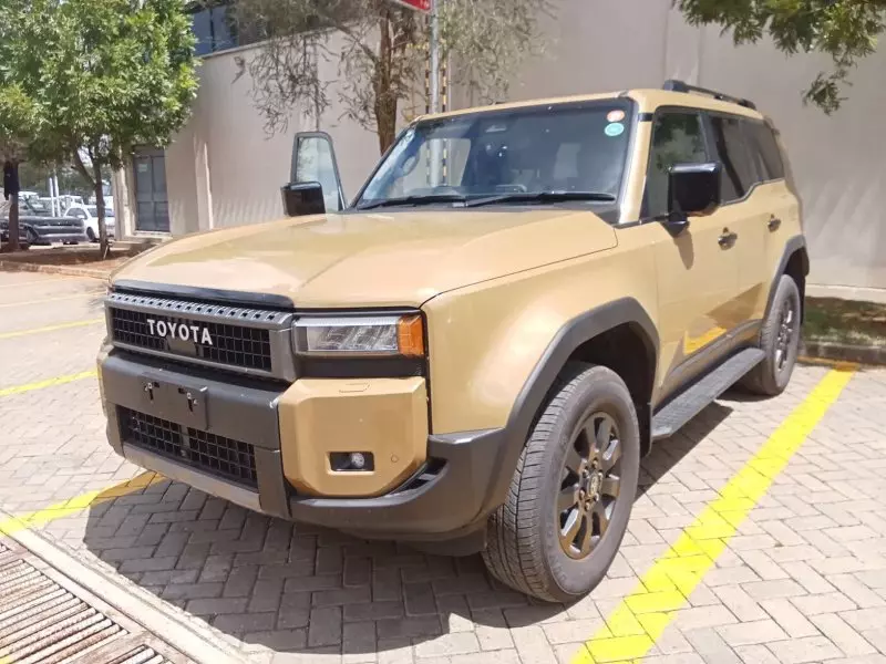 Toyota Landcruiser Prado   - 2024