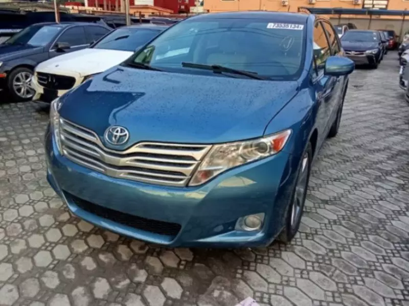 Toyota Venza   - 2010