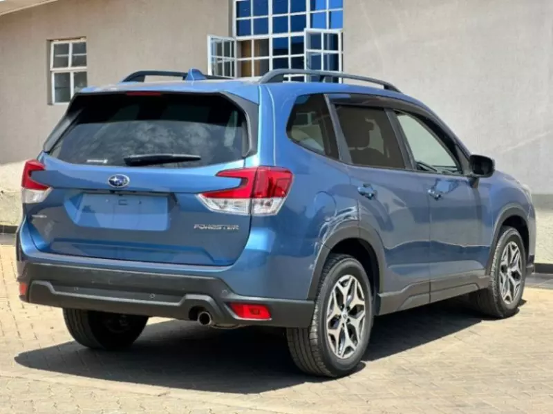 Subaru Forester   - 2018