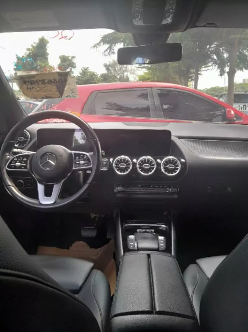 Mercedes-Benz GLA 250   - 2021