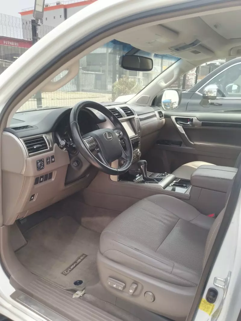 Lexus GX 460   - 2017
