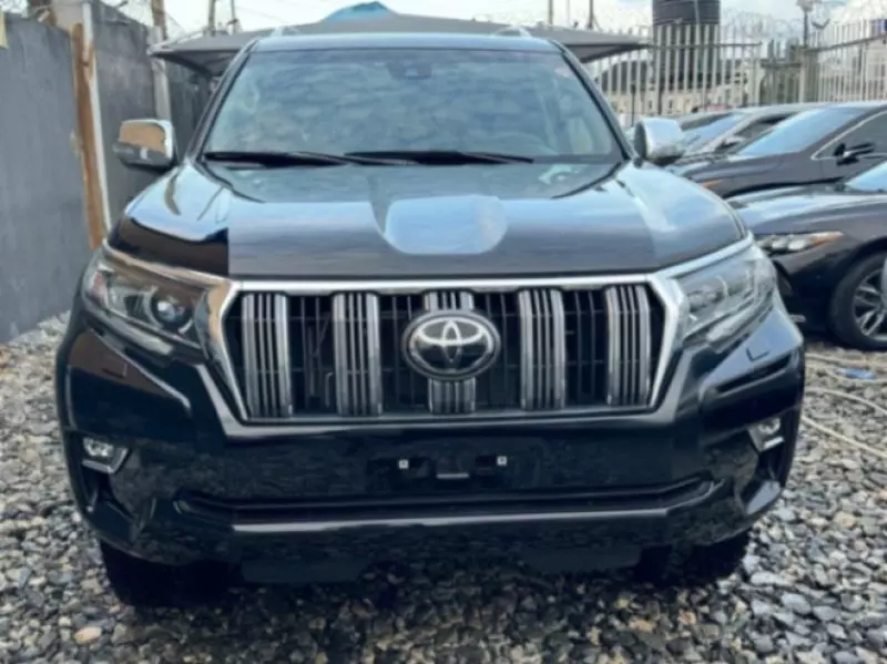 Toyota Land Cruiser   - 2021
