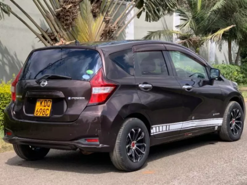 Nissan Note   - 2017