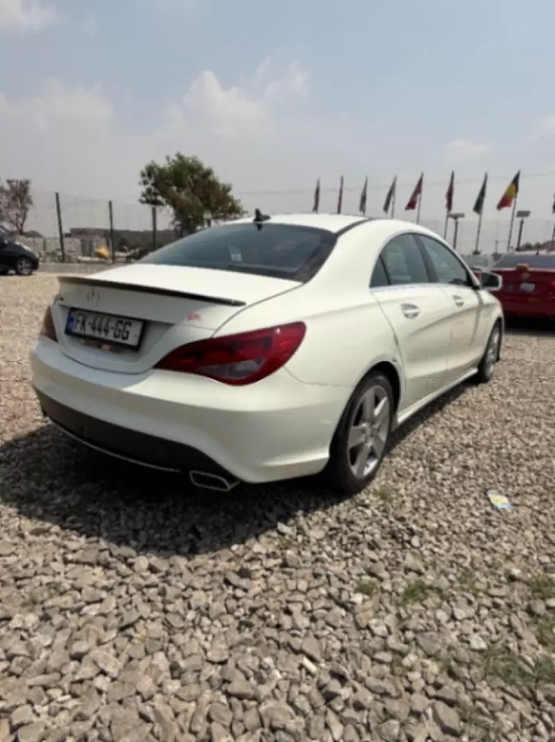 Mercedes-Benz CLA 250