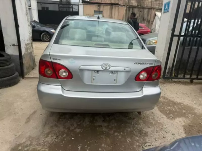Toyota Corolla   - 2008