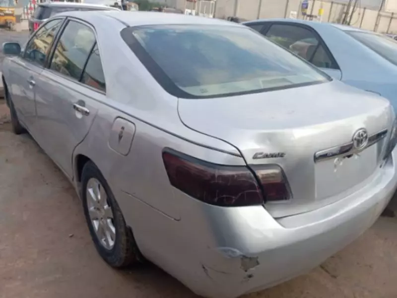 Toyota Camry   - 2007