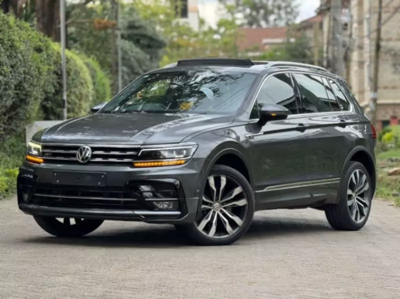 Volkswagen Tiguan   - 2018